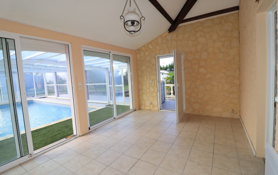 CAP VENDIS : Maison / Villa | LA LANDE-DE-FRONSAC (33240) | 150 m2 | 357 000 € 